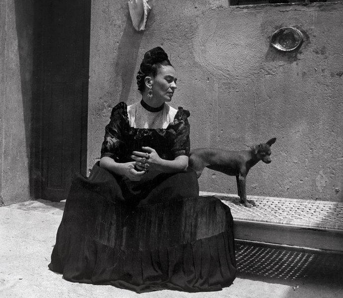 Frida Kahlo: Foto Lola Álvarez Bravo, kolem roku 1944 © Muzeum Fridy Kahlo