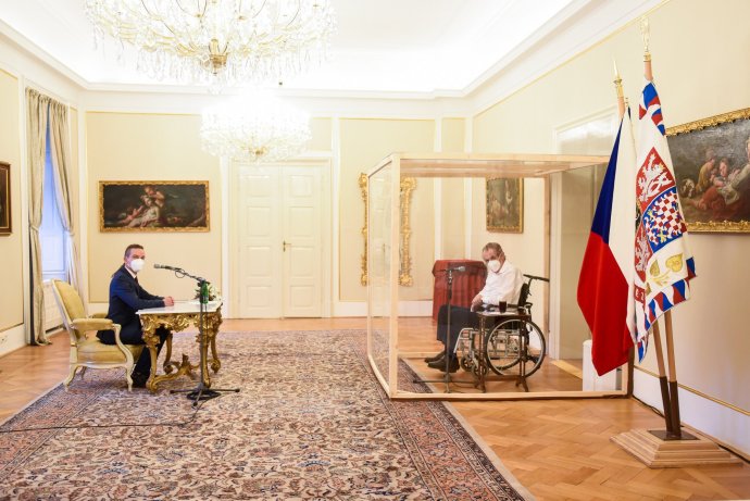 Prezident Miloš Zeman se na zámku v Lánech sešel s předsedou Pirátů Ivanem Bartošem. Foto: mluvčí prezidenta republiky