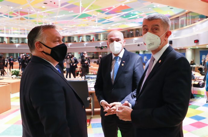 Andrej Babiš na summitu v Bruselu s premiéry Slovinska Janezem Janšou a Maďarska Viktorem Orbánem. Foto: Evropská rada