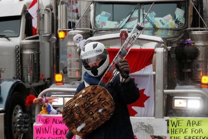 Blokádu v Ottawě a dalších kanadských místech z velké části sponzorovali Američané. Foto: Lars Hagberg, Reuters