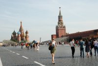 Válka na Ukrajině se do dnešního dne řady Rusů nedotkla. A tak ani nevěří, že ruští vojáci mají na svědomí i životy civilistů a dětí. Foto: Petra Procházková, Deník N