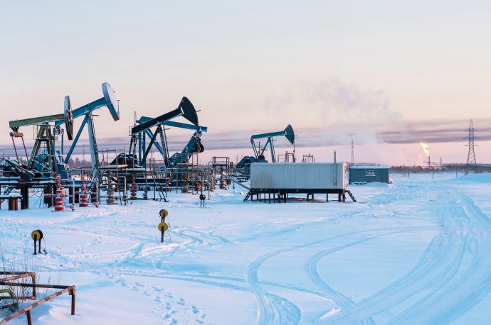 Západní embargo na ruskou ropu není plošné, přesto ji mnohé společnosti kupovat nechtějí. Foto: Adobe Stock