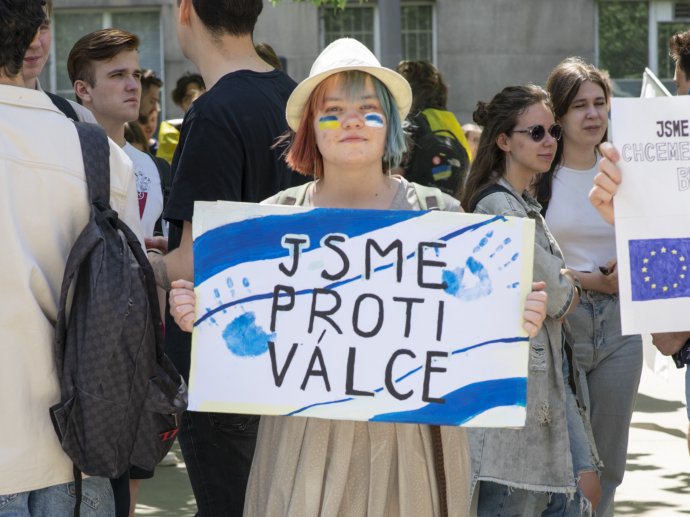 Demonstrace Studenti nejsou hrozbou. Foto: Bogdan Balitskii, Anna Gurina