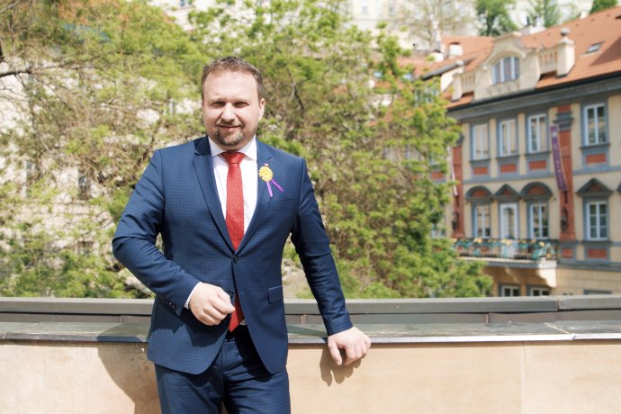 Marian Jurečka pětitisícový příspěvek vládě znovu předloží příští týden. Foto: Ivana Kozáková, Deník N