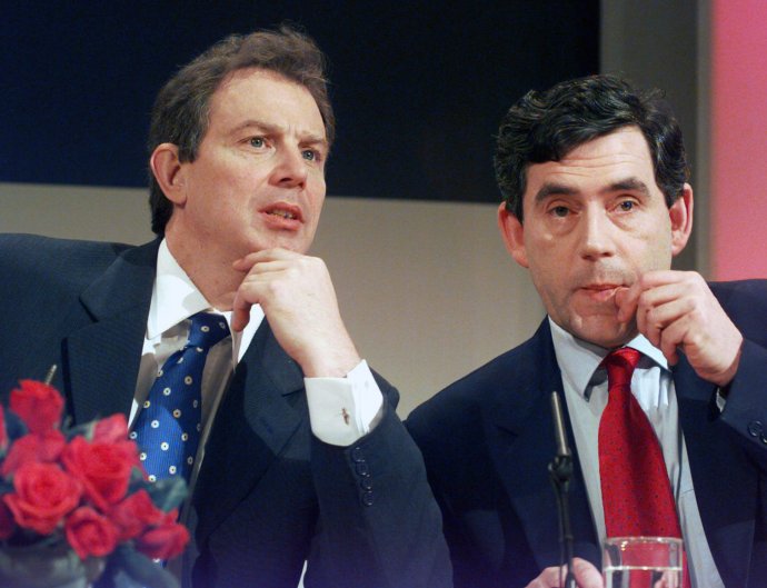 Tony Blair a Gordon Brown. Kdysi jeden z nejnadějnějších tandemů britské politiky. Postupem doby spíše rivalové (foto z roku 1997). Foto: ČTK/AP
