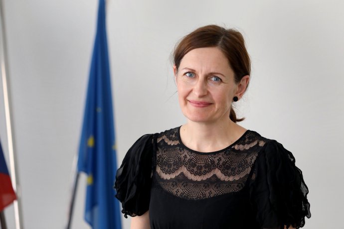 Ve funkci vládní zmocněnkyně pro lidská práva je Klára Šimáčková Laurenčíková od 11. června. Foto: Ludvík Hradilek, Deník N.