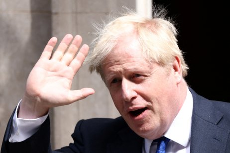 Boris Johnson v Downing Street, 6. července 2022. Foto: Henry Nicholls, Reuters