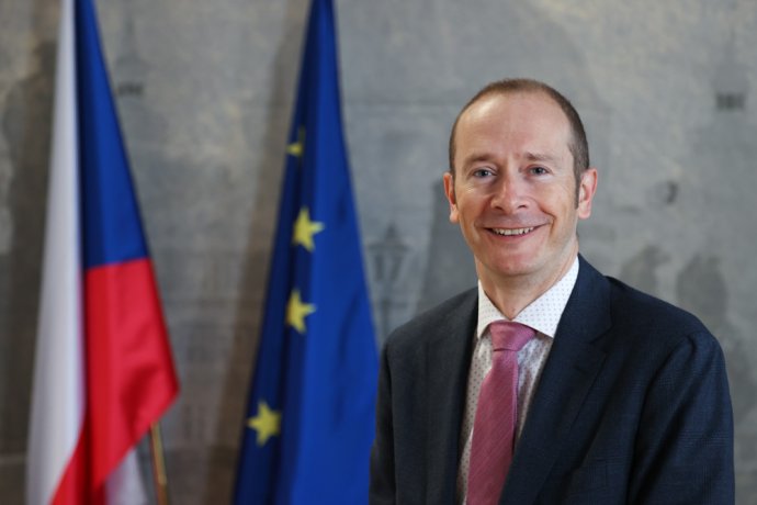 "Já tu práci dělám dvacet let a nezažil jsem, že by se něco takto přijalo během šesti dnů," říká o vyjednávání plynové solidarity Jaroslav Zajíček. Foto: Stálé zastoupení ČR při EU