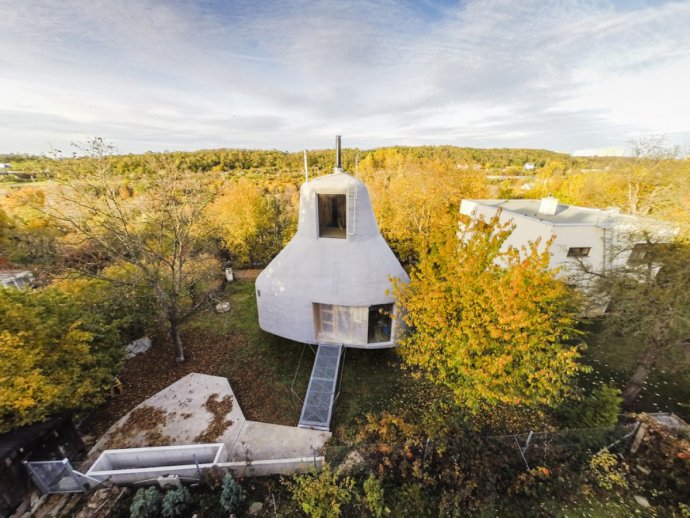 Tak trochu jiná chatička. Dům v Praze-Kyjích od Šépka architekti. Foto: Šépka architekti