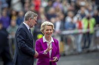 Premiér Petr Fiala (ODS) a předsedkyně Evropské komise Ursula von der Leyen. Foto: Gabriel Kuchta, Deník N