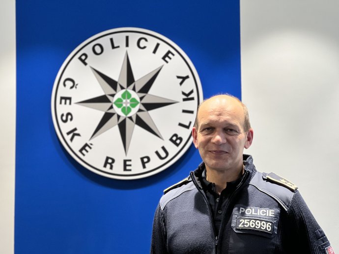 Policejní prezident Martin Vondrášek na vlastní kůži zažil, jak to vypadá, když se jedna z kontextu vytržená věta začne propírat na sociálních sítích. Foto: Vítek Svoboda, Deník N