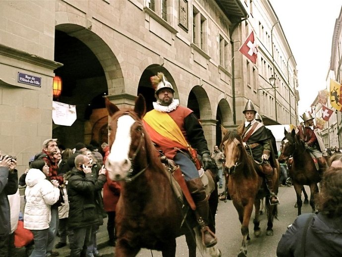O víkendu kolem 12. prosince zaplní ulice Ženevy každoročně ozbrojenci v krojích ze začátku 17. století. Foto: Flikr