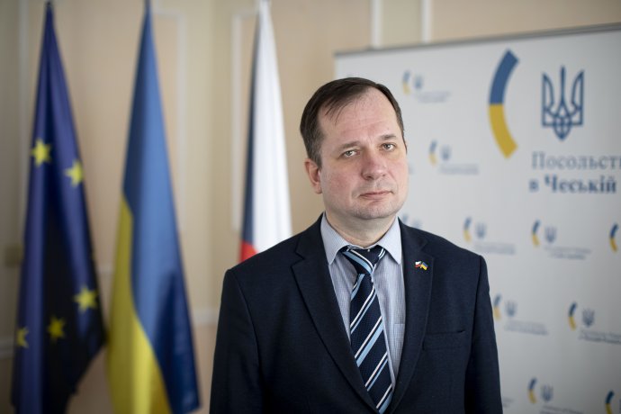 Vitalij Usatyj, chargé d’affaires velvyslanectví Ukrajiny v ČR. Foto: Gabriel Kuchta, Deník N