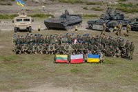 Vojáci litevsko-polsko-ukrajinské brigády na cvičení Anaconda v červenci 2016. Foto: Wikimedia commons