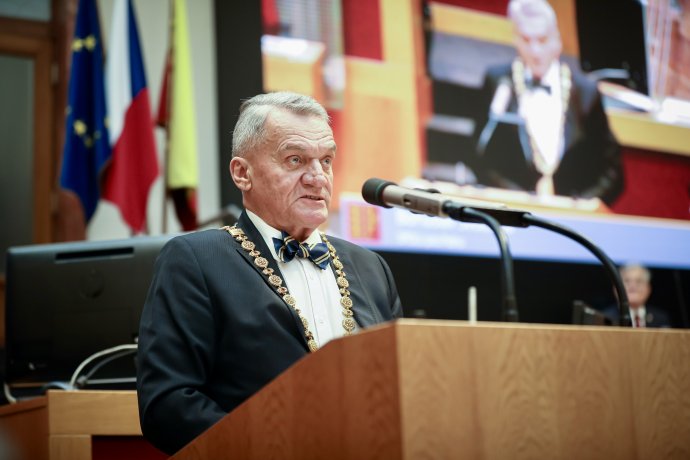 Bohuslav Svoboda byl zvolen pražským primátorem. Foto: Gabriel Kuchta