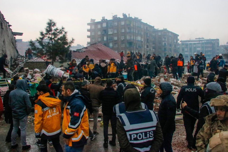 Zemětřesení na turecké straně. Foto: ČTK, AP