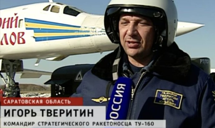 Jeden z ruských pilotů Igor Tveritin na starším videu. Zdroj – Twitter/Michael Weiss