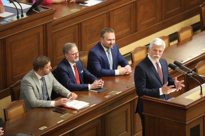 Petr Pavel ve Sněmovně. Foto: Ludvík Hradilek, Deník N