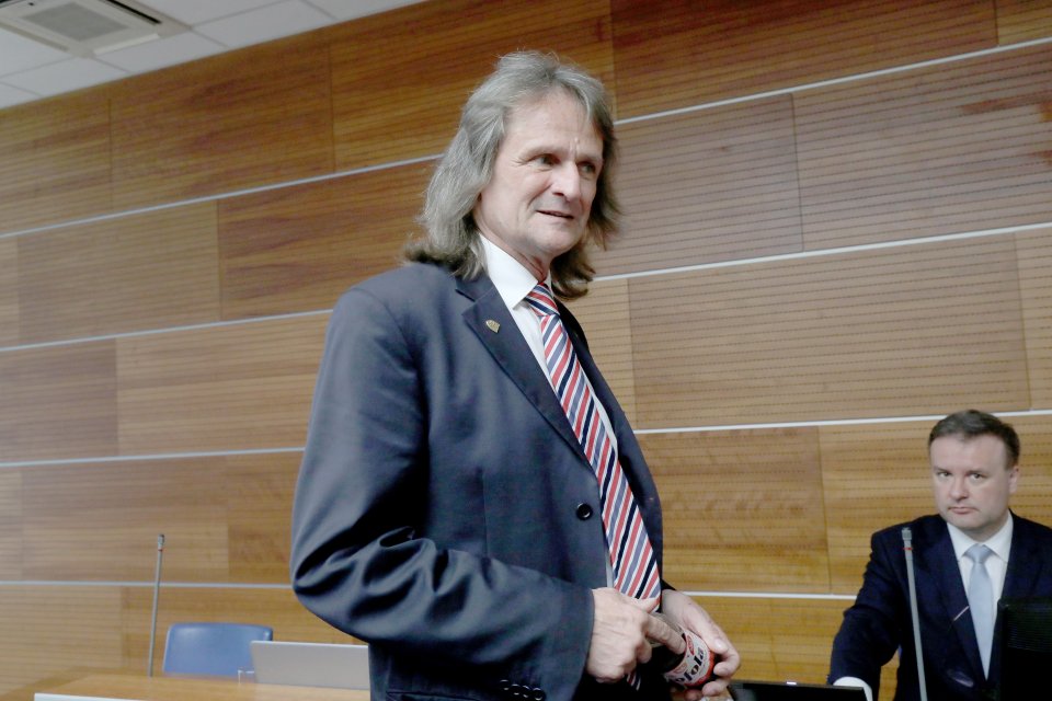 Bývalý děkan Ševčík odmítá důvody k odebrání akreditace pro jmenování