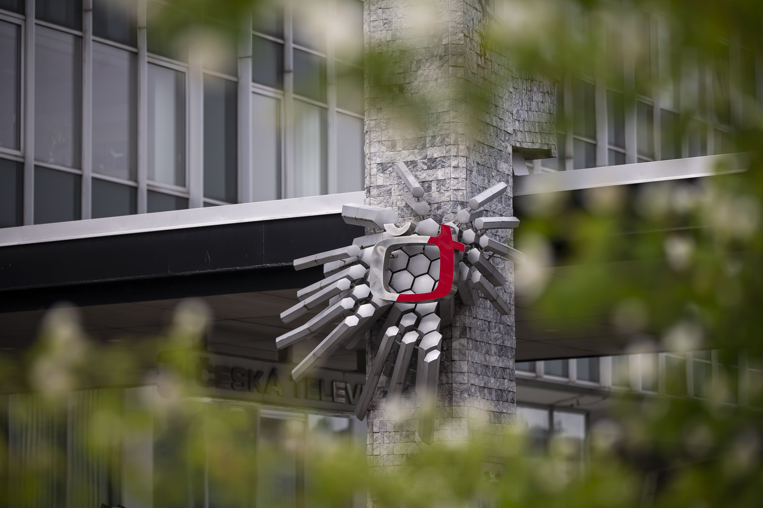 Volba ředitele ČT je jako bizarní japonská reality show. V sázce je ale mnohem více