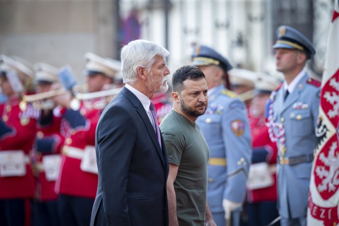 Ukrajinský prezident Volodymyr Zelenskyj na návštěvě v Praze. Foto: Gabriel Kuchta, Deník N