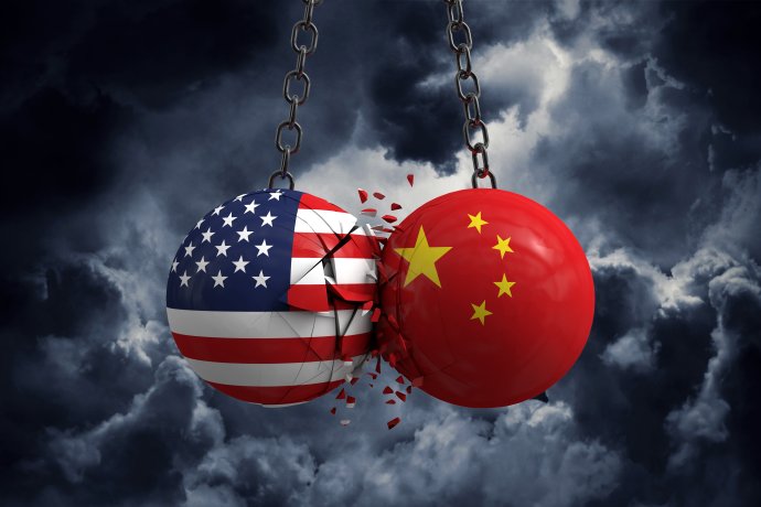 Čína a USA na sebe narážejí prakticky ve všech oblastech. Výjimkou není ani potírání obchodu s narkotiky. Grafika: Adobe Stock