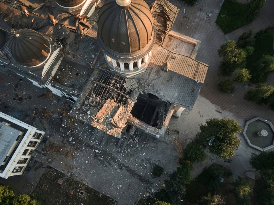 Poničená katedrála v Oděse. Foto: ČTK/AP/Libkos