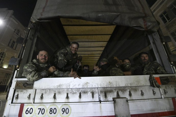 Vojáci z Vagnerovy armády opouští Rostov. Foto: ČTK/Profimedia