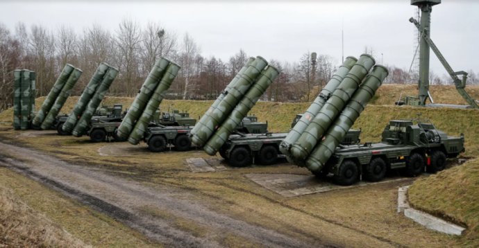 Ruský systém S-400, který Ukrajinci údajně zasáhli na Krymu. Foto: ruské ministerstvo obrany