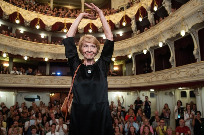 Herečka Daniela Kolářová byla oceněna už na letošním MFF Karlovy Vary, teď si půjde pro cenu na cenách Thalie. Foto: Kviff