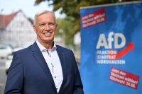 Kandidát AfD Jörg Prophet byl favoritem druhého kola voleb starosty Nordhausenu, nakonec překvapivě prohrál. Foto: Martin Schutt, ČTK/DPA