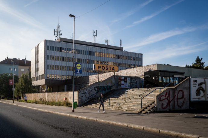 Budova České pošty v ulici Na Strži v Praze 4. Foto: ČTK