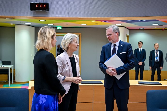 Premiér Petr Fiala s předsedkyní Evropské komise Ursulou von der Leyen a estonskou premiérkou Kajou Kallas. Foto: Úřad vlády