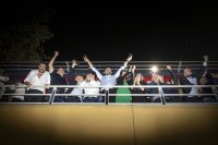 Oslava volebního vítězství v centrále Směru. Foto: Tomáš Benedikovič, Denník N