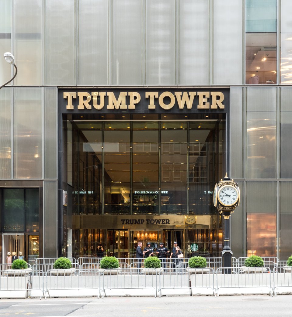 Trump Tower je jednou z nemovitostí, které figurují v žalobě na Trumpovo zacházení s hodnotou majetku. Foto: William Warby, Wikimedia Commons