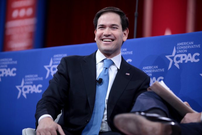 Senátor za stát Florida Marco Rubio. Kandidoval na republikánského prezidenta, nyní jej čeká post šéfa americké diplomacie po boku svého někdejšího protivníka Donalda Trumpa. Foto: Gage Skidmore, Flickr
