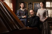 ČT na podzim uvede film Smetana. V hlavních rolích se představí Václav Neužil, Sarah Haváčová a Denisa Barešová. Foto: Lukáš Oujeský