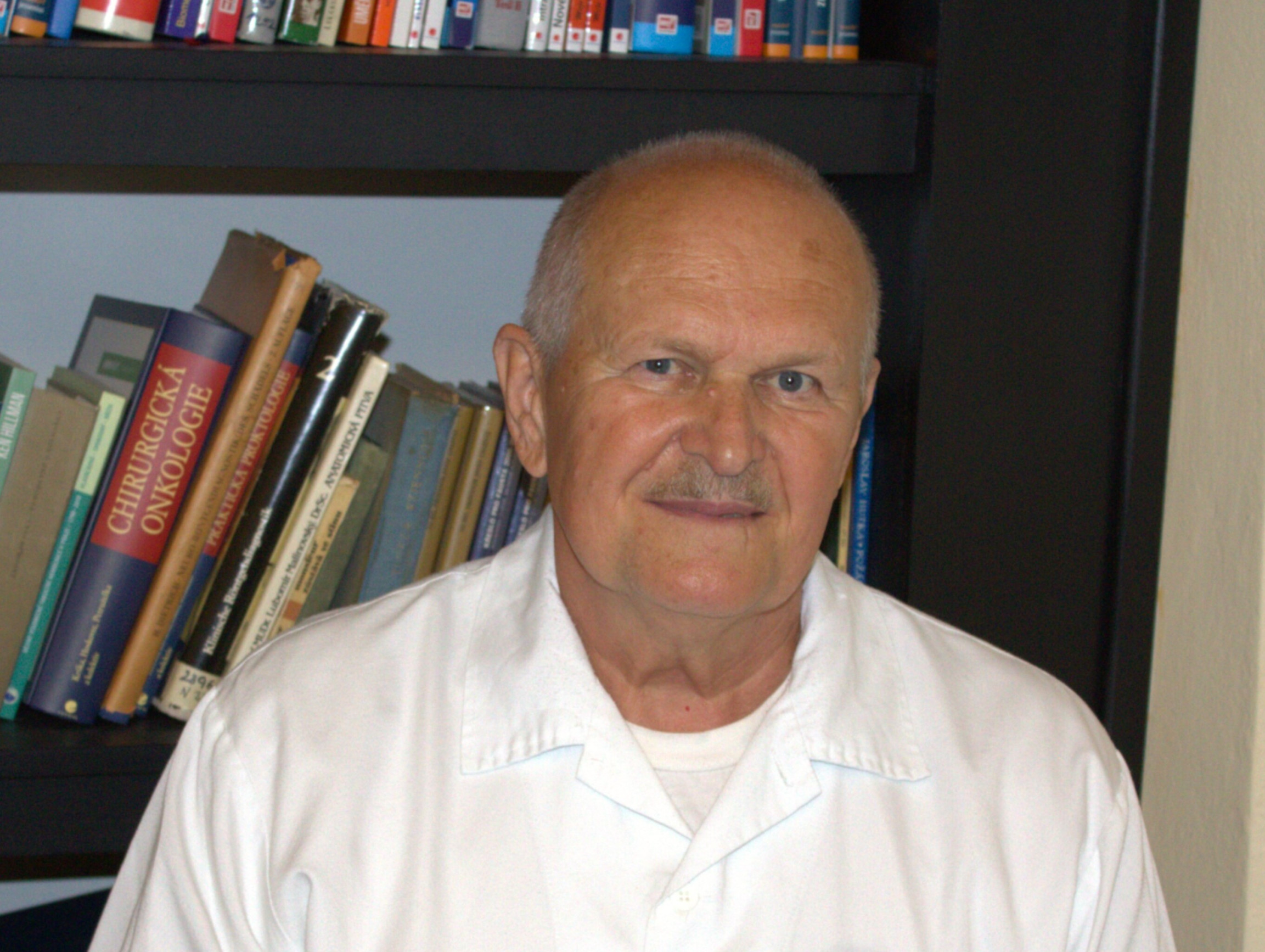 Na hazardu byl závislý, teď gamblery léčí: „Reklamy na sázení musíme omezit“