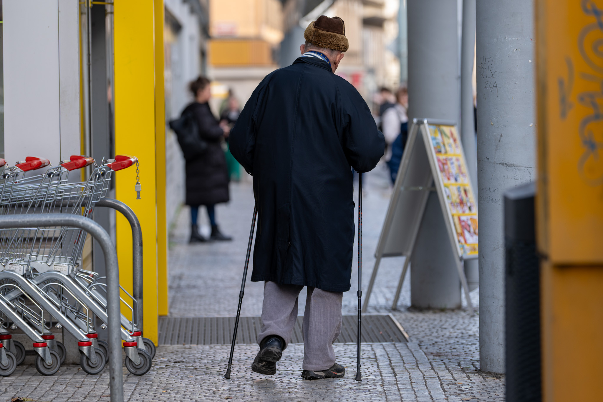 Rodiny mohou přijít i o dům. ANO chce v Česku zavést německý model financování domovů pro seniory