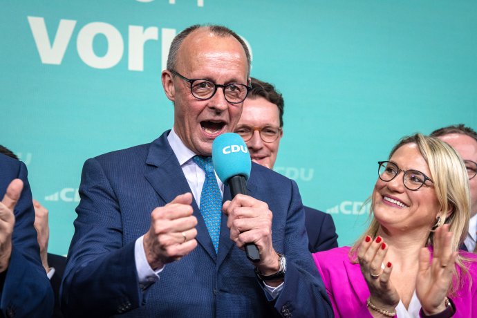 Pravděpodobný budoucí kancléř Friedrich Merz představil plán obřího zbrojení, který je odpovědí na nevyzpytatelnou zahraniční politiku Donalda Trumpa. Foto: Jakub Plíhal, Deník N