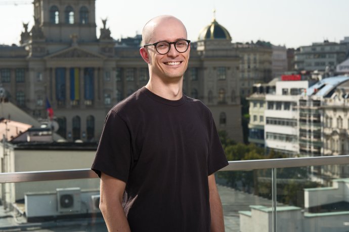 Martin Kašpar pracuje v IT firmě, ve volném čase analyzoval největší rozdíly v hromadné dopravě mezi Prahou a Barcelonou. Foto: archiv Martina Kašpara