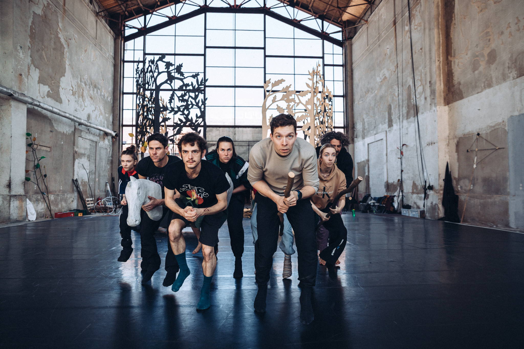 Loutky, tanec i humor. Slavná Má vlast se poprvé stává divadlem pro malé i velké