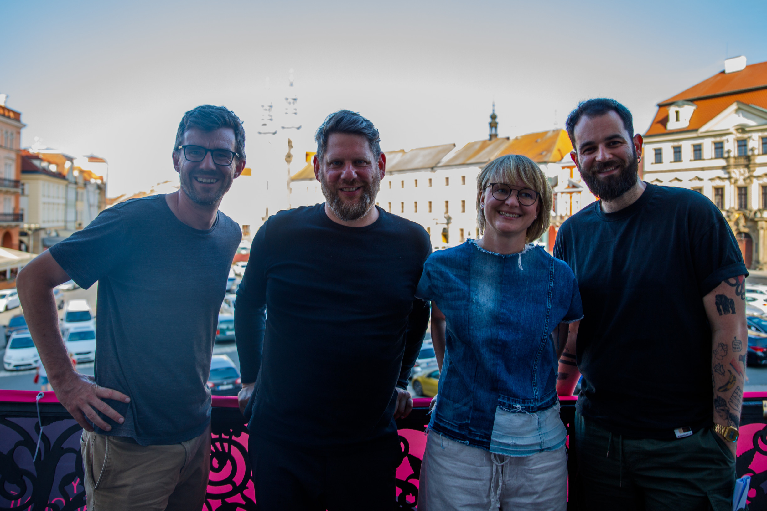 Praha je bohatý floutek, který jezdí drahým autem a veřejný prostor je mu buřt. Brno se snaží a daří se mu to