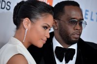 Cassie Ventura a Sean Combs v lednu 2018, tedy dva roky po útoku v hotelu InterContinental, který byl zveřejněn díky kamerovému záznamu. Foto: Lionel Hahn, ABACAPRESS.COM/Reuters
