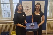 Studentské volby vyhrálo Spolu, propadly Stačilo! a SPD. Jak probíhaly na pražském gymnáziu?