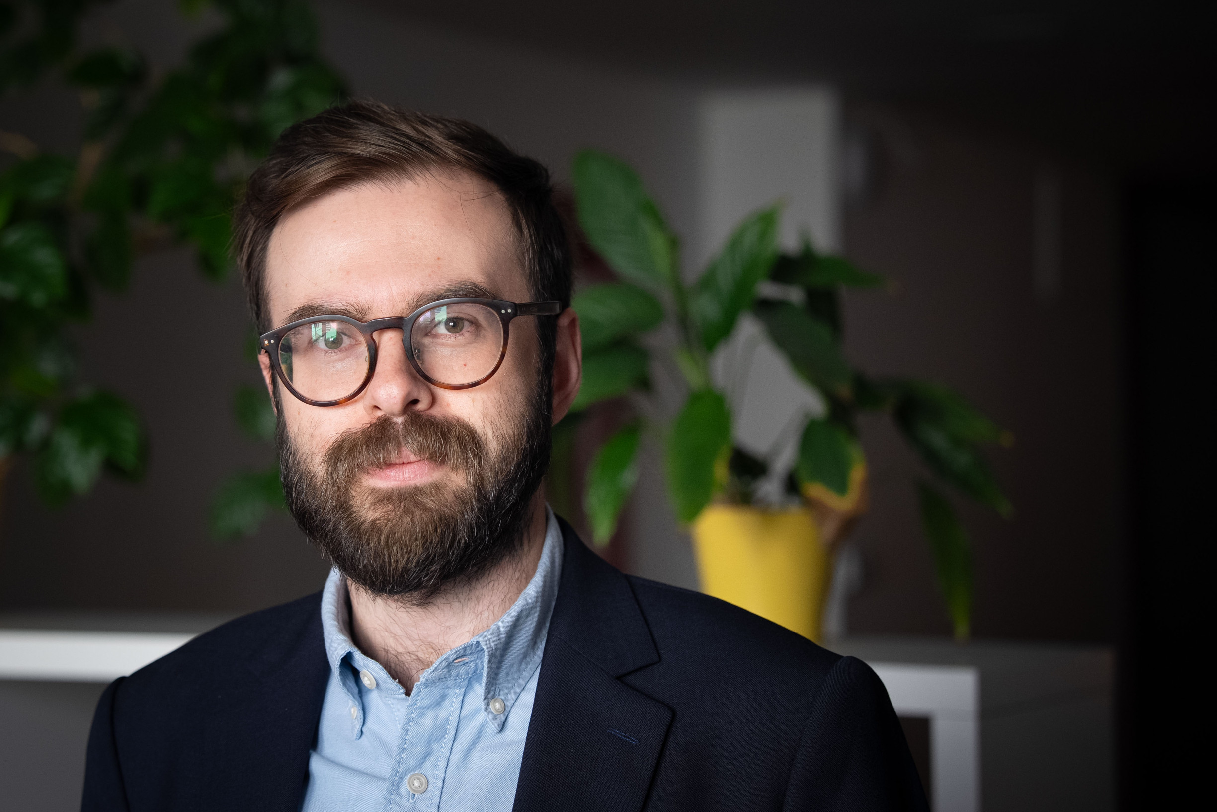 Nová vláda nebude mít potřebu schodky snižovat, říká expert, který spočítal dopady povolebních scénářů na ekonomiku