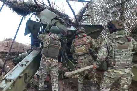 Vývoj bojů (1342. den): Na hranici Pokrovsku se objevila ruská vlajka. Vydržela tam hodinu