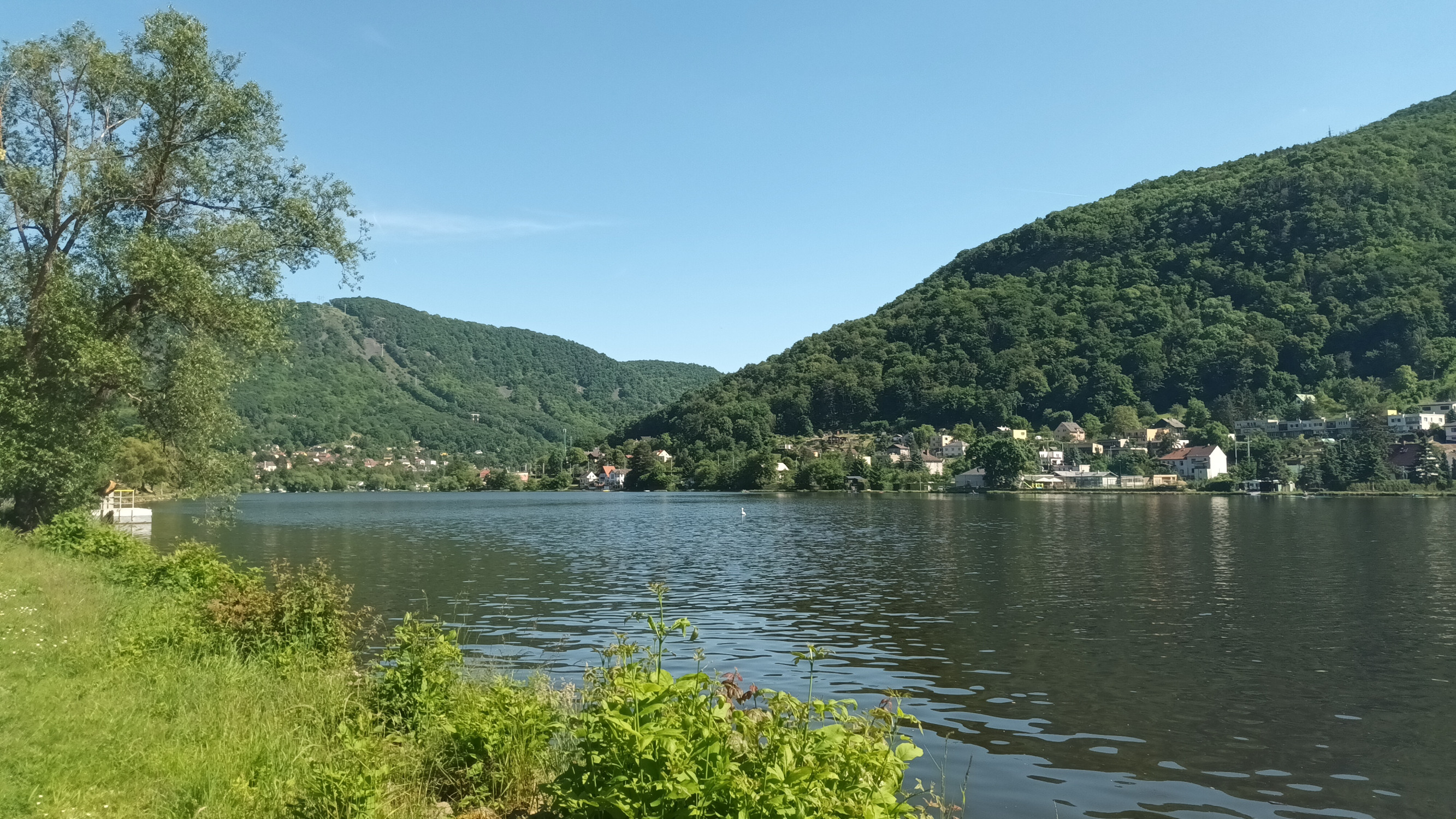 Vycházka od Svádova k Vartě odhalí ústecké zříceniny, pověsti a termální koupaliště. Vydejte se za Vinnetouem a objevte poklad střežený ďáblem