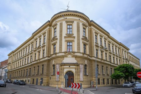 Roztržka na umělecké škole: Učitel musel skončit, ředitele zkritizovali kolegové i žáci