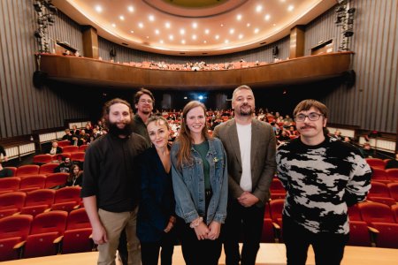 Může muž toužit po rodičovství? Michal Böhm natočil Osm milimetrů rodiny, dokument, který by vám neměl uniknout